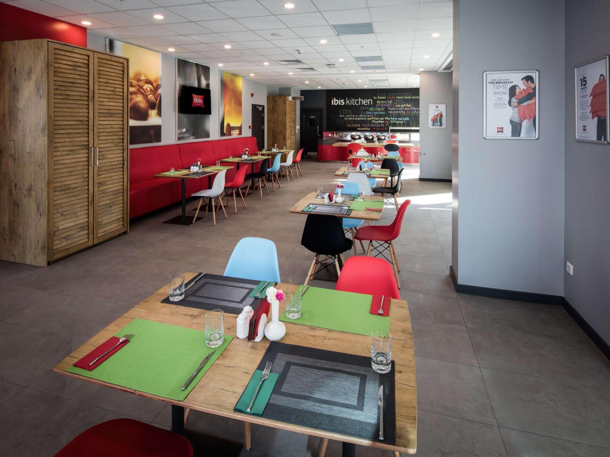 Отель Ibis Istanbul West Экстерьер фото