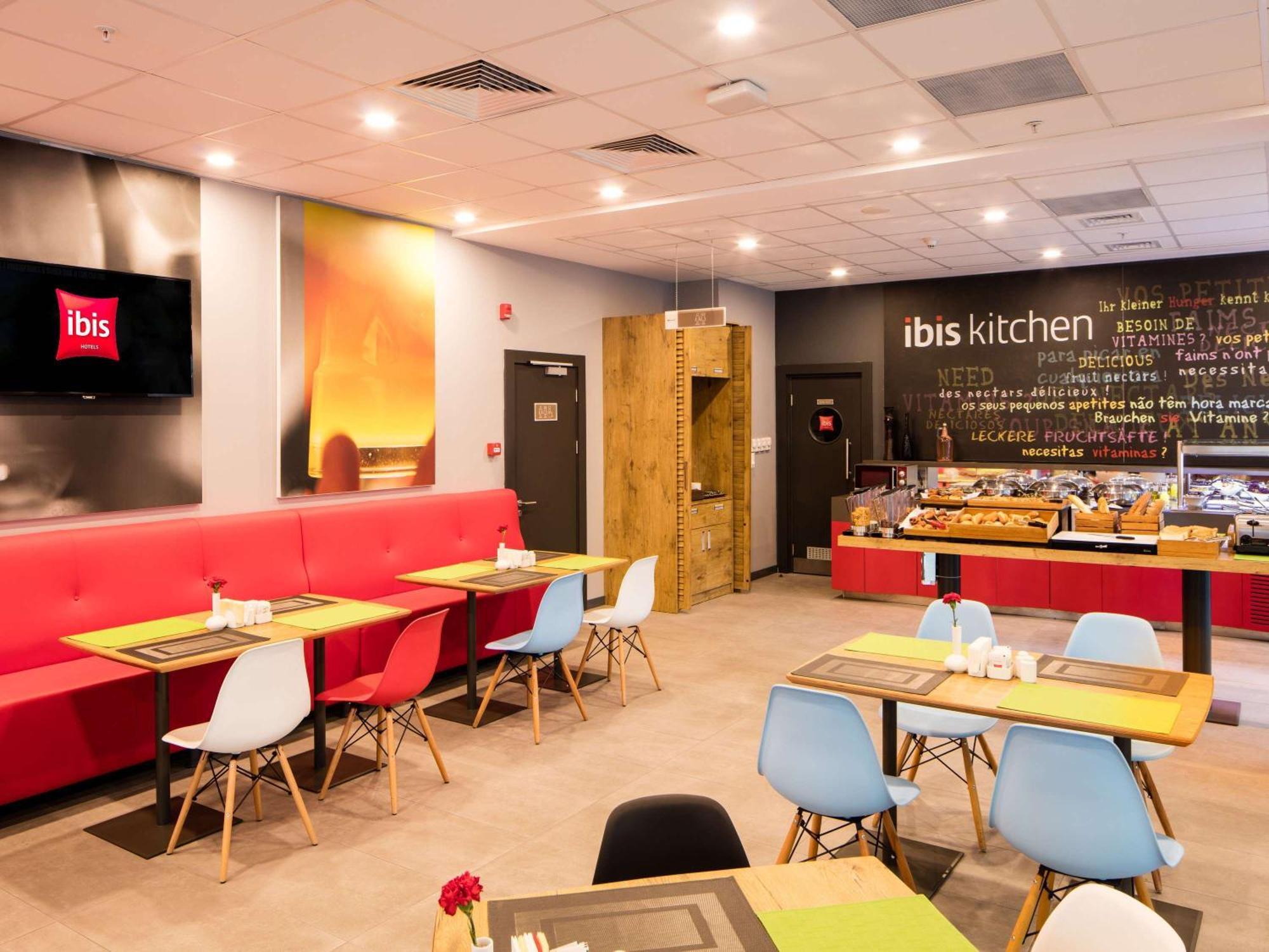 Отель Ibis Istanbul West Экстерьер фото